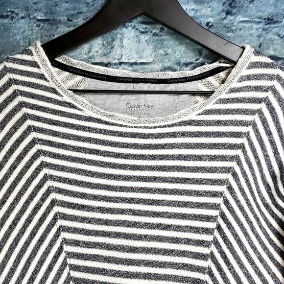 5/$30 🎀 Calvin Klein | Performance Striped French Terry A-Line Athleisure Top - Picture 3 of 10
